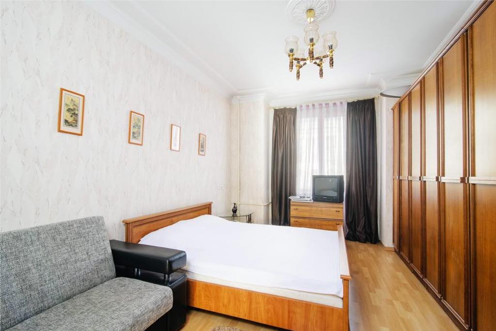 Apartment Kirova 1 Minsk Luaran gambar